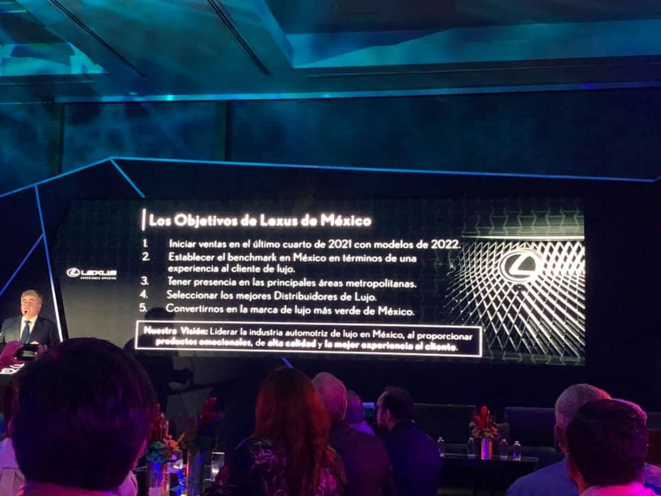 Lexus llega a México.